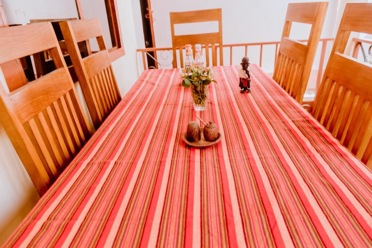 Kisanga Homestay Моши Екстериор снимка