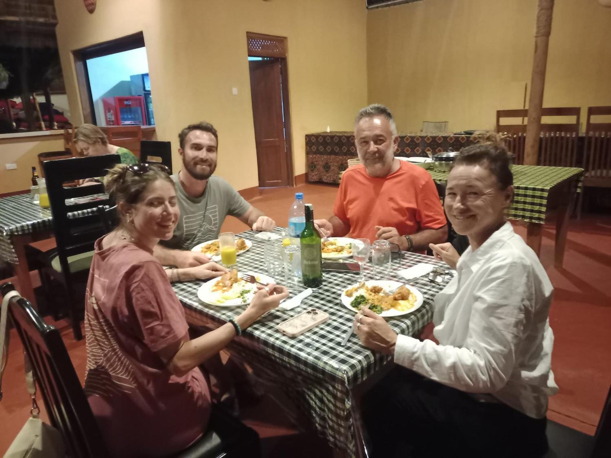 Kisanga Homestay Моши Екстериор снимка